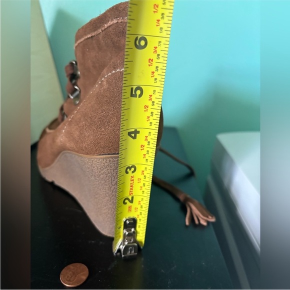 Preowned MIA wedge booties - Picture 13 of 15